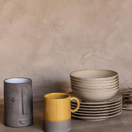 Homa Serifos Pool * Vayiá