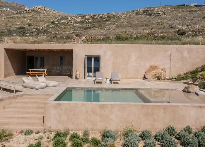 Homa Serifos Pool Villa