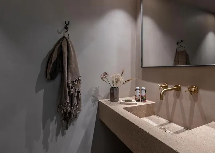 Homa Serifos Pool Villa Vayiá