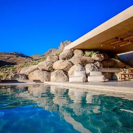 Homa Serifos Pool