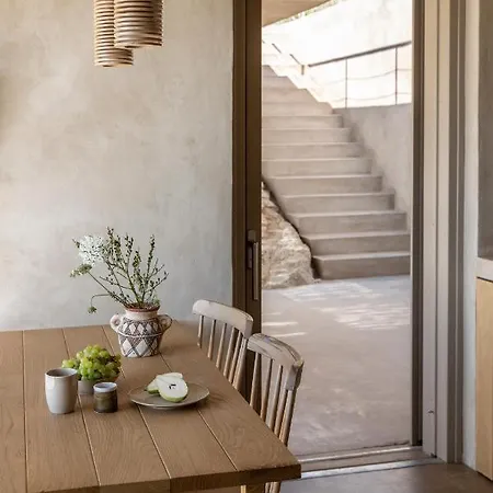 Homa Serifos Pool Vayiá