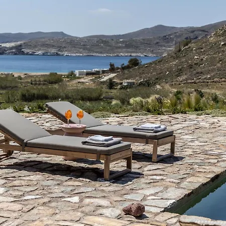 Homa Serifos Pool