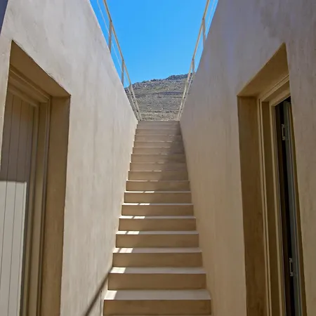 Homa Serifos Pool *