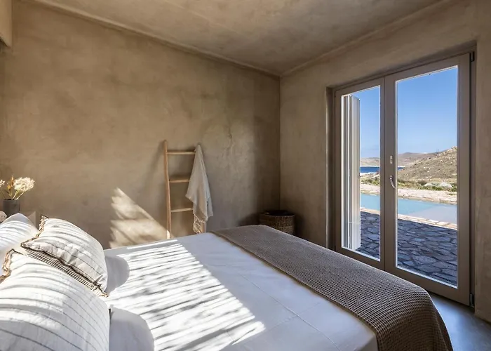 Homa Serifos Pool Villa